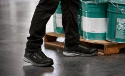 Keen Women's Vista Energy Mid (Carbon-Fiber Toe) | Vapor/Black -Keens Boots Store 1025220 PDP TopImage