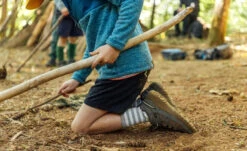 Keen Big Kids' Targhee Sport Vent Shoe | Magnet/Scarlet Ibis -Keens Boots Store BigKidsTargheeSportLifestylePDPDoublewide