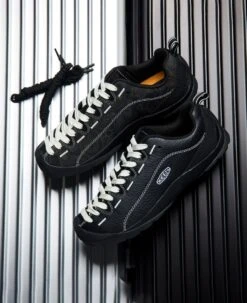 Keen Men's Jasper Sneaker X THC | Daytime Paisley -Keens Boots Store KEEN M THCxJasper Lifestyle PDP Single Right