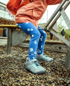 Keen Little Kids' Chandler 2 CNX Sneaker | Festival Fuchsia/Ibis Rose -Keens Boots Store KidsChandler2Lifestyle2 6fa23b00 acab 4aea 82f0 b9e6f1b6c70d