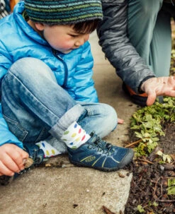 Keen Little Kids' Chandler 2 CNX Sneaker | Black Iris/Evening Primrose -Keens Boots Store KidsChandler2Lifestyle2 99f9024d f46e 40e1 a355 bb16a3625ada