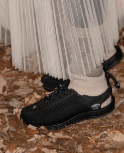 Keen Women's UNEEK High Top X HYKE | HYKE Black -Keens Boots Store Lifestyle3Womens 1027975