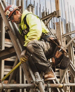 Keen Men's Cincinnati 6" Boot (Soft Toe) | Belgian/Sandshell 15 Keen Men's Cincinnati 6" Boot (Soft Toe) | Belgian/Sandshell -Keens Boots Store SDD 505 PDP Cincinnati 1025614 Right Image