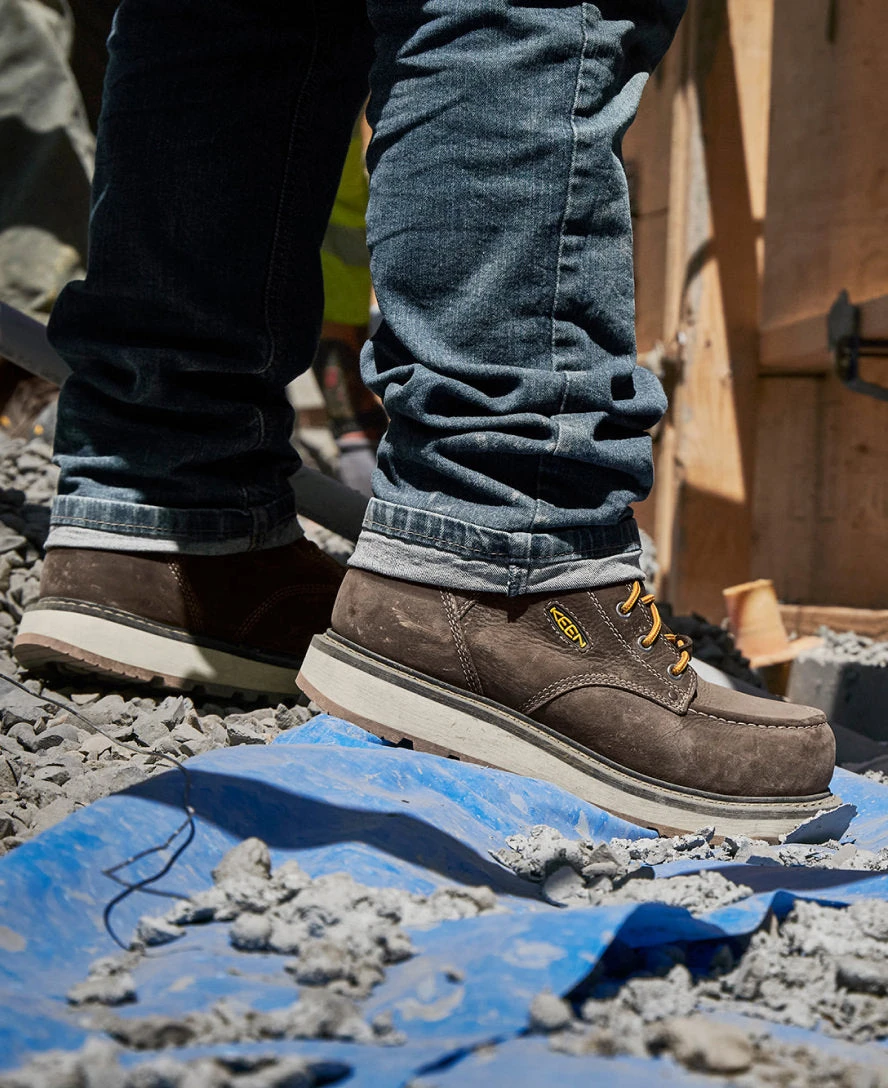 Keen Men's Cincinnati 6" Waterproof Boot (Carbon-Fiber Toe) | Dark Chocolate/Sandshell 8 Keen Men's Cincinnati 6" Waterproof Boot (Carbon-Fiber Toe) | Dark Chocolate/Sandshell - Image 6