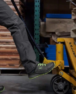 Keen Men's Vista Energy (Carbon-Fiber Toe) | Magnet/Green Glow 14 Keen Men's Vista Energy (Carbon-Fiber Toe) | Magnet/Green Glow -Keens Boots Store SDD 554 VistaEnergy 1026886 Left Image