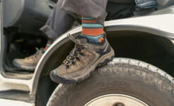 Keen Men's Targhee III Waterproof | Triple Black -Keens Boots Store TargheeIIILowPDPLifestyle1Mens 6689b184 da7e 4234 b612 134d7d9c658f