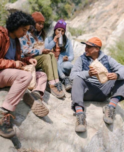 Keen Men's Targhee III Waterproof | Triple Black -Keens Boots Store TargheeIIILowPDPLifestyle2Mens cb5ab879 5771 4411 ba26 82f3ef29d31c