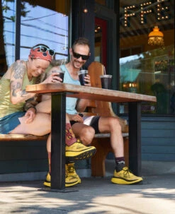 Women's WK400 Walking Shoe | KEEN Yellow/Black -Keens Boots Store W1027484 2